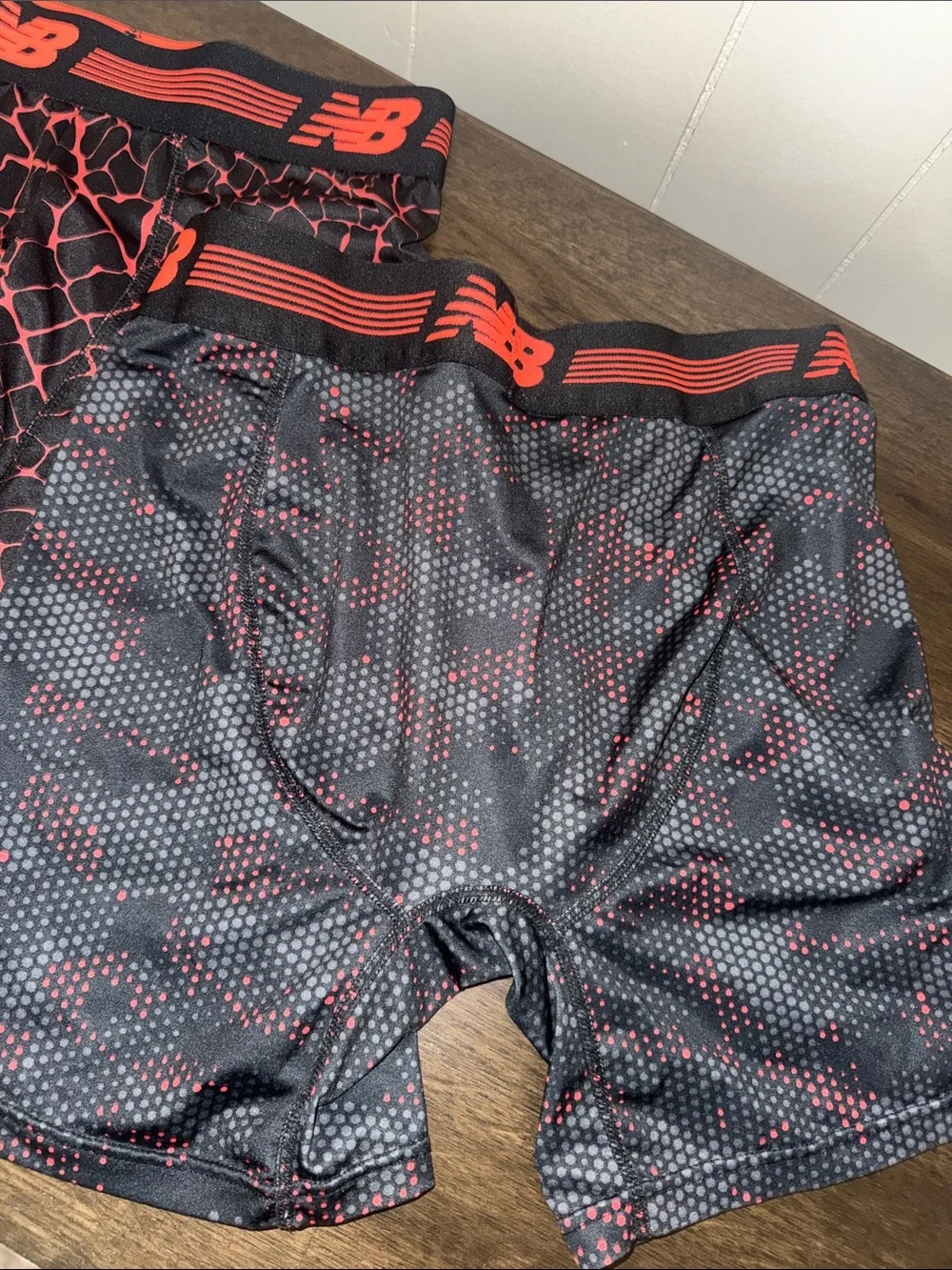 New Balance $8 no